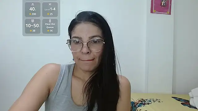 Snapshot of anybellucci43 chatting on 12/14/24, 09:18 anybellucci43 online show from 12/14/24, 09:18
