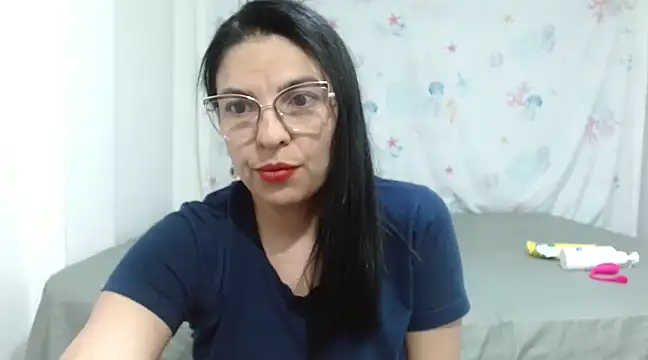Snapshot of anybellucci43 chatting on 03/18/25, 05:20 anybellucci43 online show from 03/18/25, 05:20