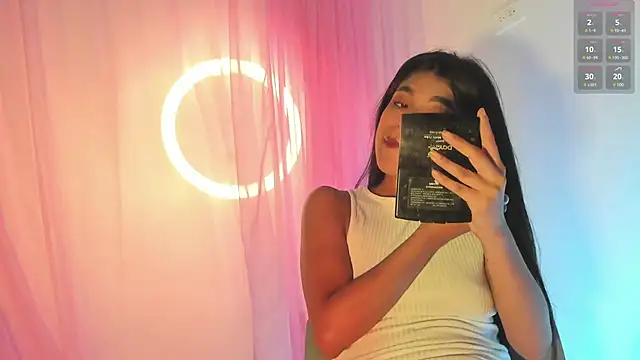 Monica lopez online show from 02/05/25, 07:31