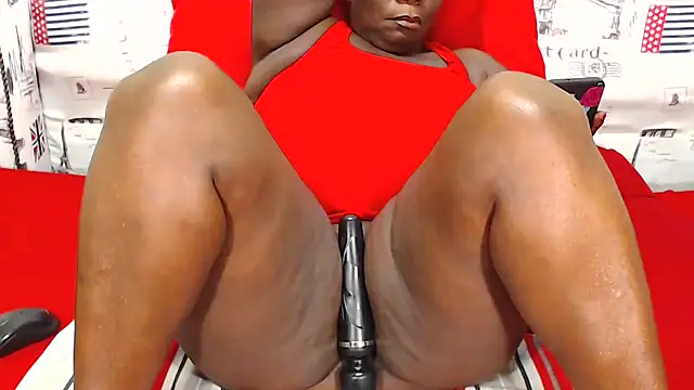 Honeybumsx32 online show from 05/19/26, 04:19