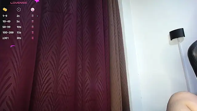 Snapshot of janna_isa chatting on 03/09/25, 07:05 janna isa online show from 03/09/25, 07:05