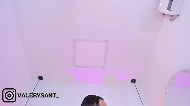 valerysantos  online show from 02/21/25, 01:44