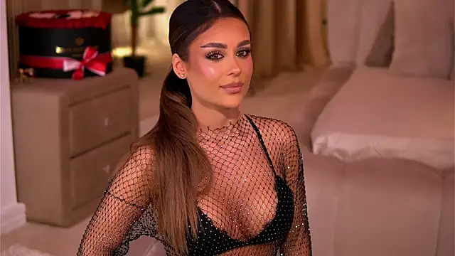 YasmineShaw online show from 11/22/25, 01:26