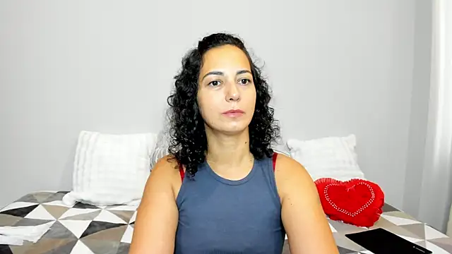 Linda Insatiable online show from 07/23/26, 01:19