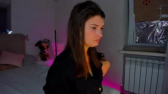 Laura Leee online show from 01/09/25, 06:06