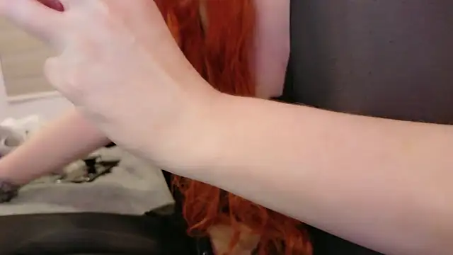 Midnightrose11 online show from 09/15/25, 07:41