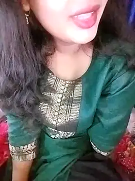 Snapshot of Miss-Siyaa chatting on 12/02/24, 06:10 Miss-Siyaa online show from 12/02/24, 06:10