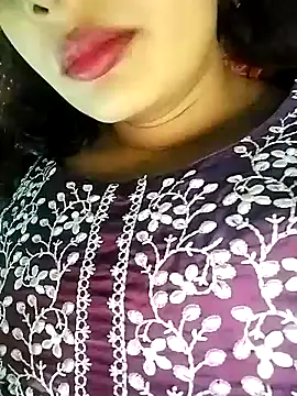 Snapshot of Miss-Siyaa chatting on 12/05/24, 02:11 Miss-Siyaa online show from 12/05/24, 02:11