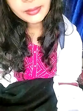 Snapshot of Miss-Siyaa chatting on 12/09/24, 04:47 Miss-Siyaa online show from 12/09/24, 04:47