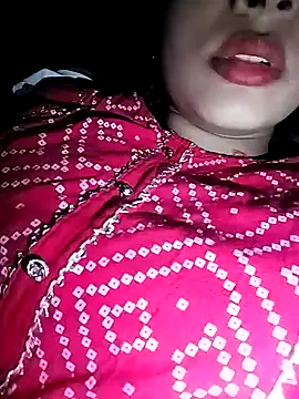 Snapshot of Miss-Siyaa chatting on 12/09/24, 08:01 Miss-Siyaa online show from 12/09/24, 08:01