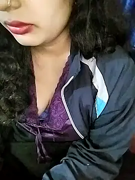 Snapshot of Miss-Siyaa chatting on 12/10/24, 04:27 Miss-Siyaa online show from 12/10/24, 04:27