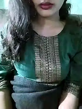 Snapshot of Miss-Siyaa chatting on 12/15/24, 10:07 Miss-Siyaa online show from 12/15/24, 10:07