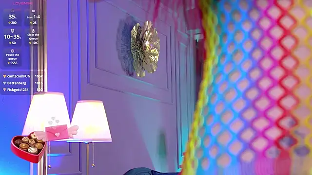 SerenaReese online show from 02/15/25, 11:36