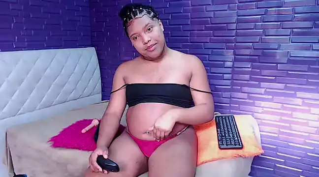 Snapshot of ShanayaKops chatting on 01/29/25, 01:07 ShanayaKops online show from 01/29/25, 01:07