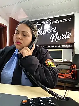 DULCE  26 online show from 10/01/25, 12:00