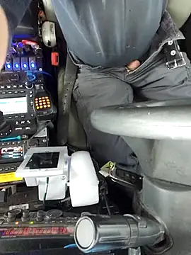 vanscr1 online show from 03/19/25, 01:29