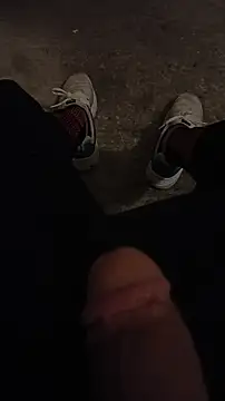 casper0303 online show from 12/13/25, 10:37