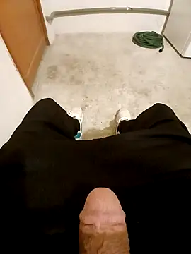 casper0303 online show from 02/12/26, 04:24