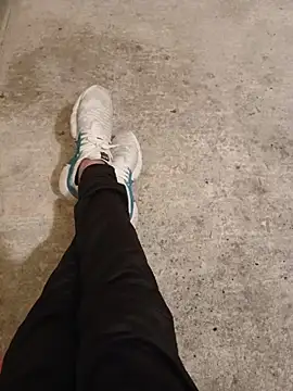 casper0303 online show from 02/18/26, 05:20