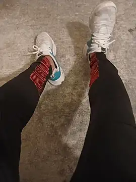 casper0303 online show from 04/24/26, 07:38