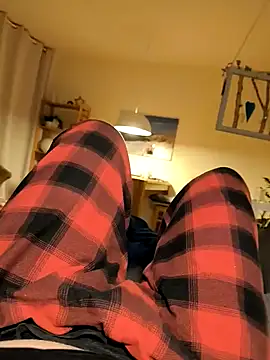 Snapshot of OdinWolf1990 chatting on 02/26/25, 11:30 OdinWolf1990 online show from 02/26/25, 11:30