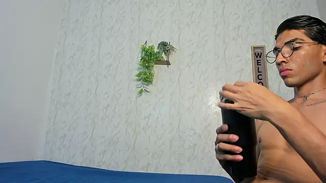 jony honey online show from 03/25/26, 12:00