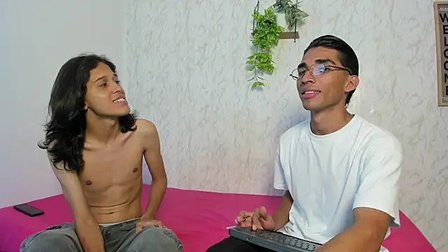 Snapshot of jony_honey chatting on 06/10/26, 11:53 jony honey online show from 06/10/26, 11:53