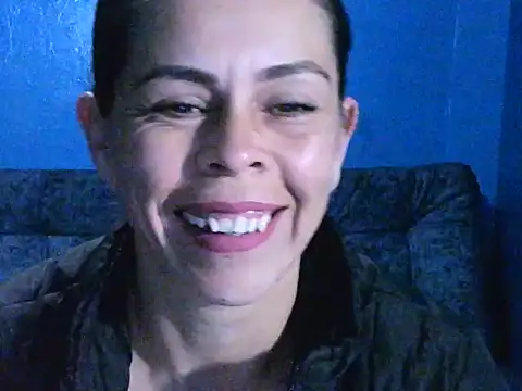 Snapshot of Marilyn_xxxx chatting on 12/13/24, 01:26 Marilyn xxxx online show from 12/13/24, 01:26
