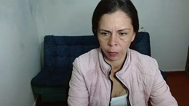 Snapshot of Marilyn_xxxx chatting on 09/23/25, 07:17 Marilyn xxxx online show from 09/23/25, 07:17