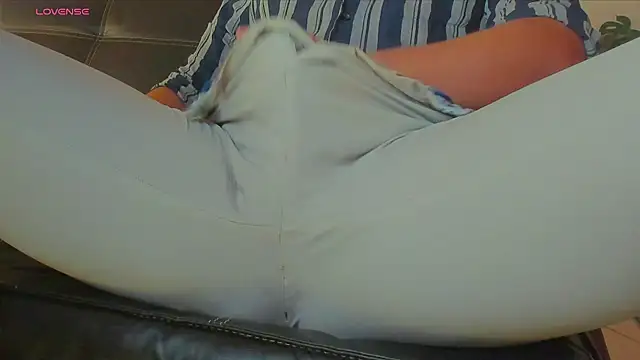 MrLonely02 online show from 01/04/25, 05:16