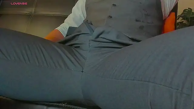 MrLonely02 online show from 01/09/25, 03:47