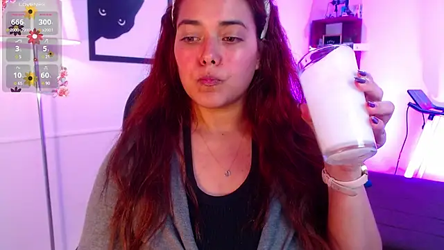 VictoriaMontero30000 online show from 03/12/25, 04:08