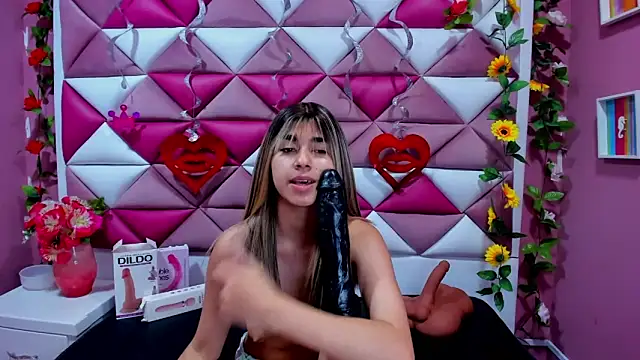 NahomiConnor  online show from 03/11/25, 07:03