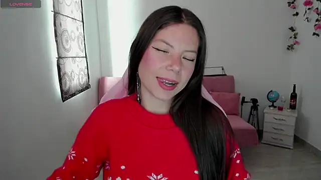 Snapshot of Susana_garcia_ chatting on 03/11/25, 08:09 Susana garcia online show from 03/11/25, 08:09