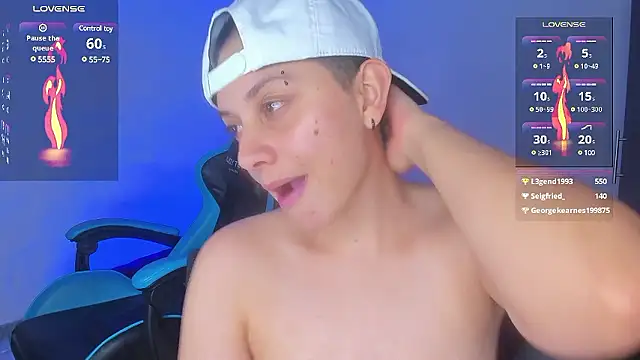 Snapshot of aron_wi chatting on 12/04/24, 11:19 aron wi online show from 12/04/24, 11:19