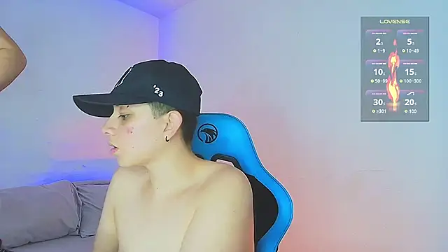 Snapshot of aron_wi chatting on 12/18/24, 09:08 aron wi online show from 12/18/24, 09:08