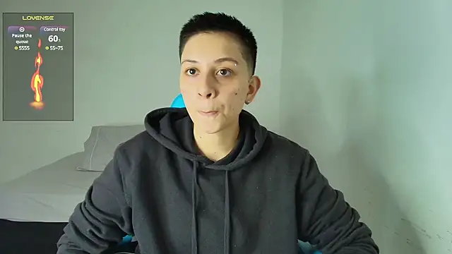 Snapshot of aron_wi chatting on 01/15/25, 10:57 aron wi online show from 01/15/25, 10:57