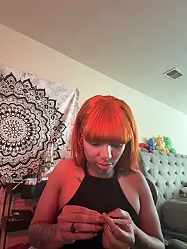 butterflybootyy online show from 10/03/25, 08:06