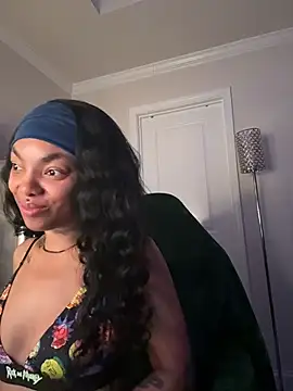 butterflybootyy online show from 04/05/26, 07:38