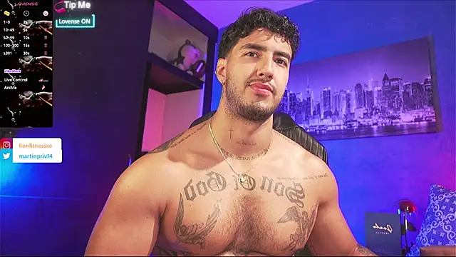 JACOB MARTINS online show from 12/01/25, 07:52