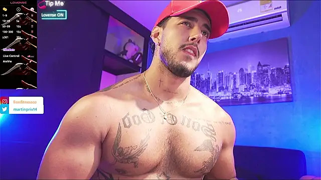 JACOB MARTINS online show from 02/01/26, 04:49