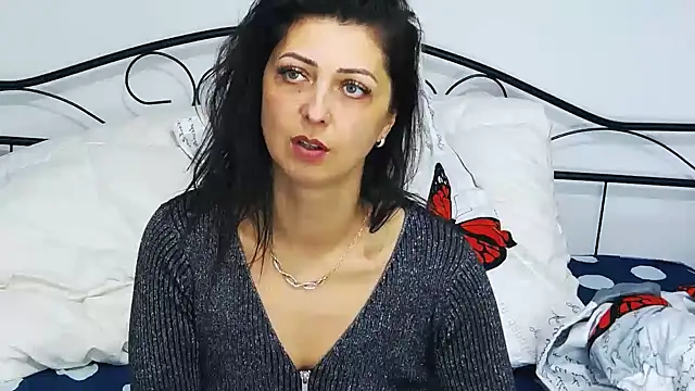 DivinSandra online show from 03/21/25, 09:45