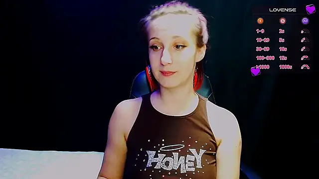 AgathaNoxe online show from 12/05/24, 06:21