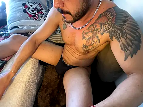 Snapshot of ganosex chatting on 10/19/25, 05:35 ganosex online show from 10/19/25, 05:35