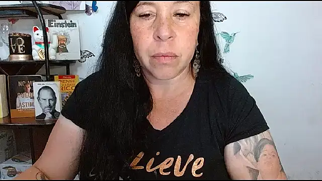 Snapshot of SadistikXX chatting on 07/02/26, 02:44 SadistikXX online show from 07/02/26, 02:44