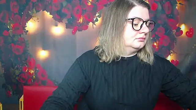 ZannaDreil online show from 03/08/25, 07:53