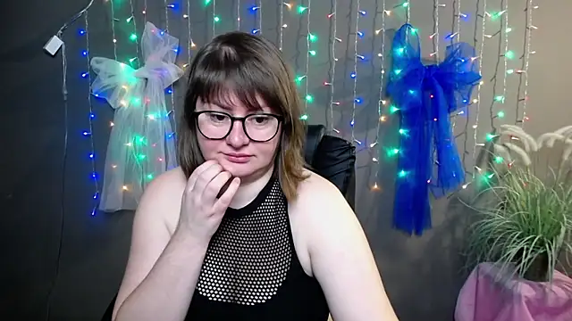 ZannaDreil online show from 11/20/25, 07:02