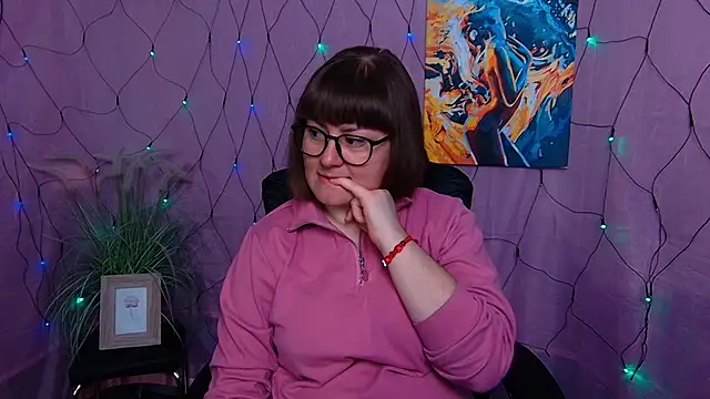 ZannaDreil online show from 02/07/26, 07:17