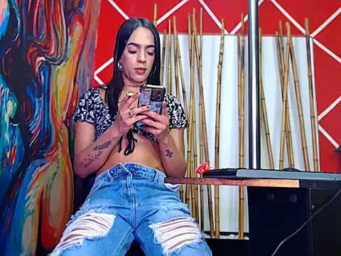 sofi doll77 online show from 04/30/26, 07:31