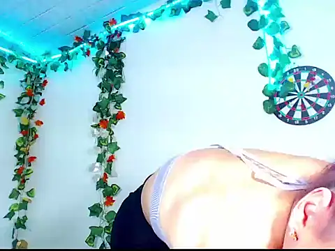 deboraath online show from 06/10/26, 05:28